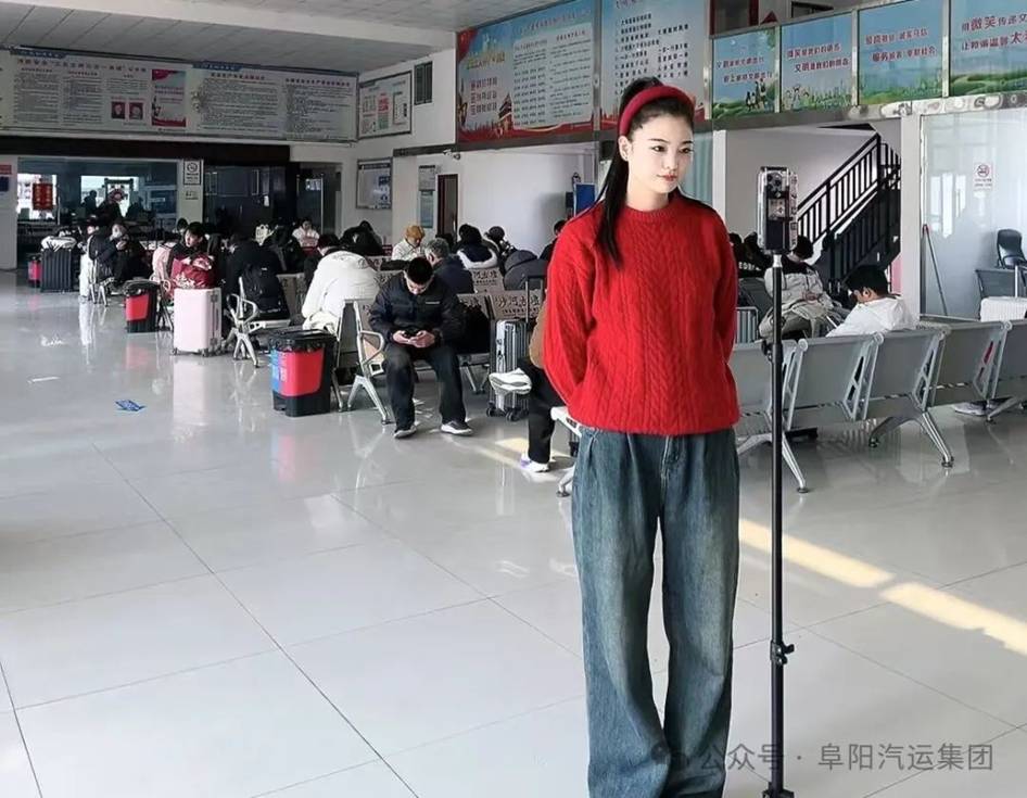 “抖音直播”助力春運(yùn) 太和汽車(chē)站服務(wù)升級(jí)
